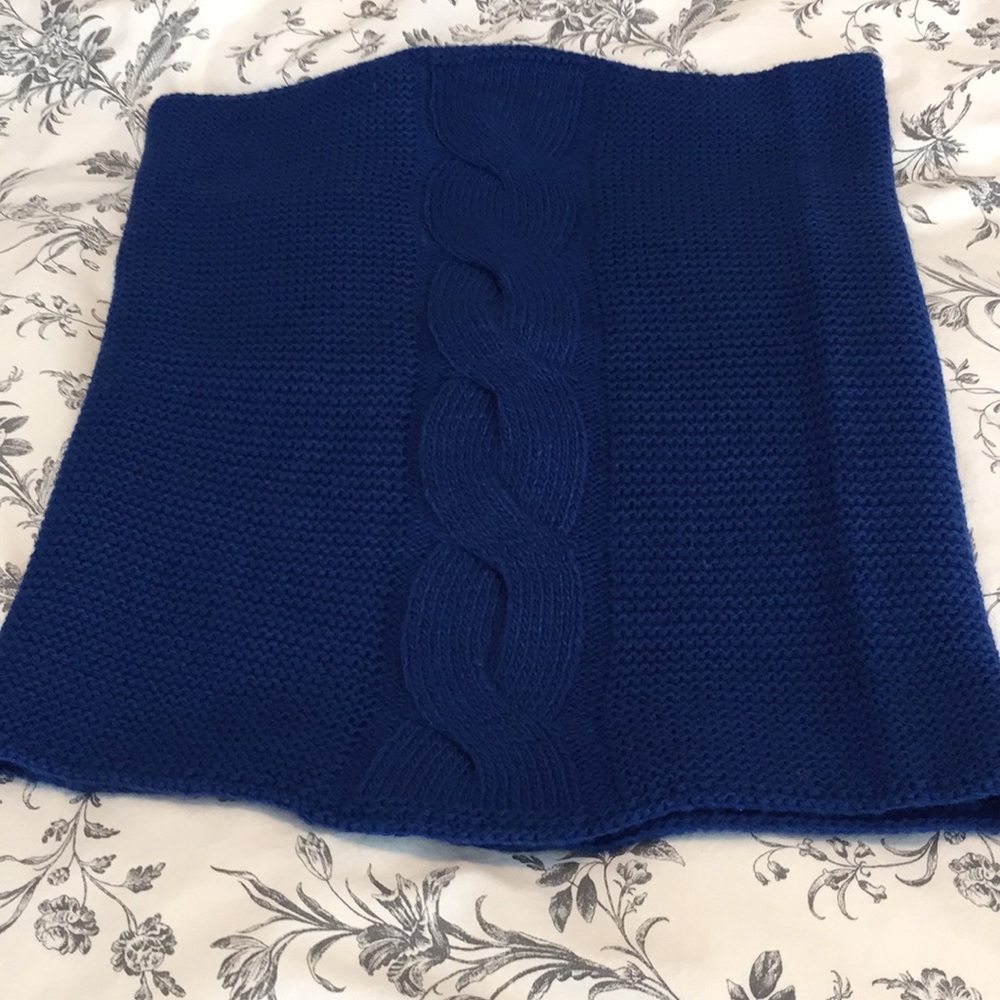 🦋 Talbots knit infinity scarf